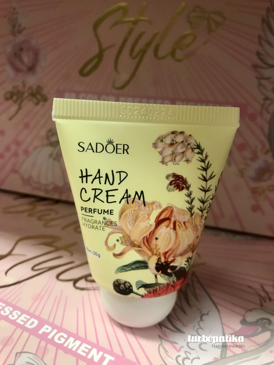 Sadoer kézkrém 30 ml Parfume (sárga)